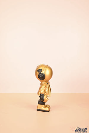 Aster Space guy Artefact - Gold