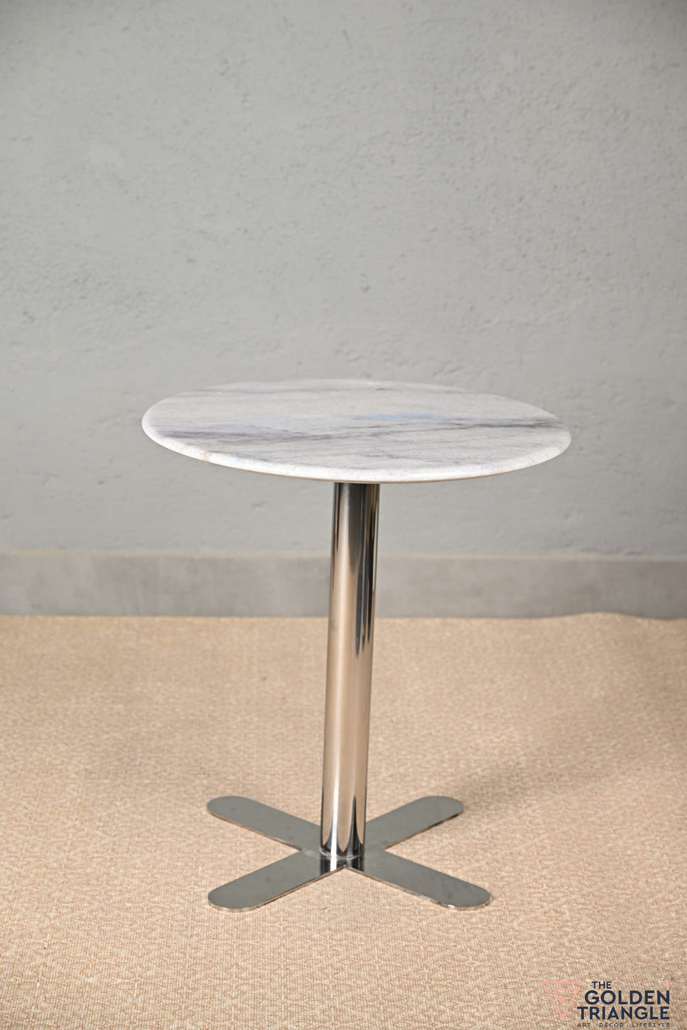 Tren Side table