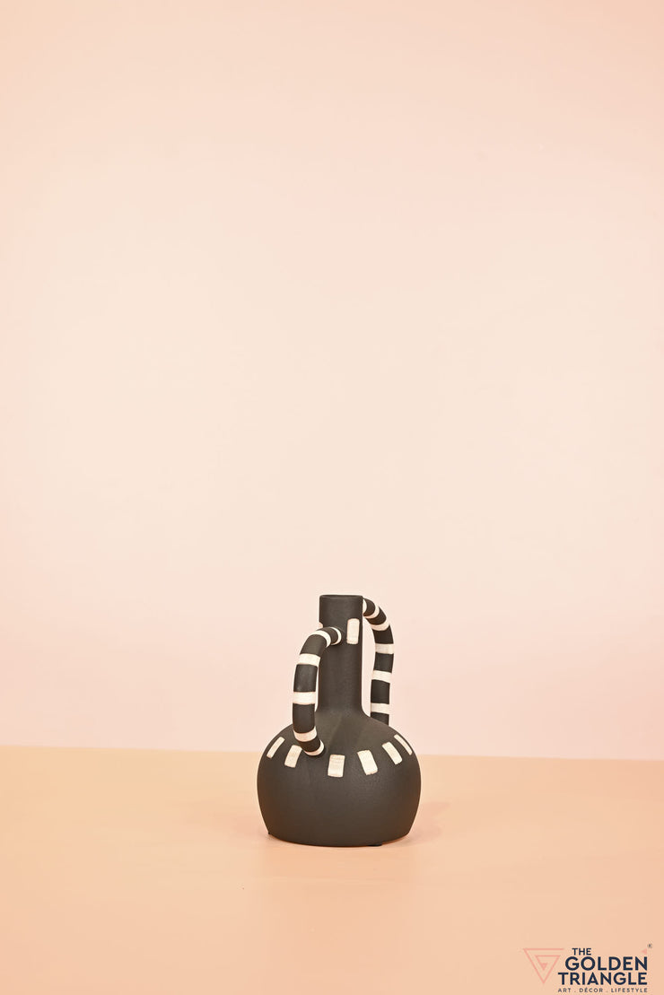 Mei Ceramic Vase - Black