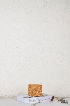 Omra Tabletop Decor
