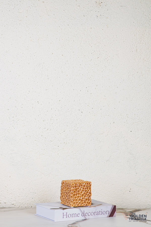 Omra Tabletop Decor