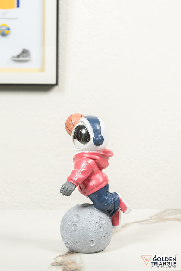 Jetsons - Astronaut on a crater with Basketball - Pink