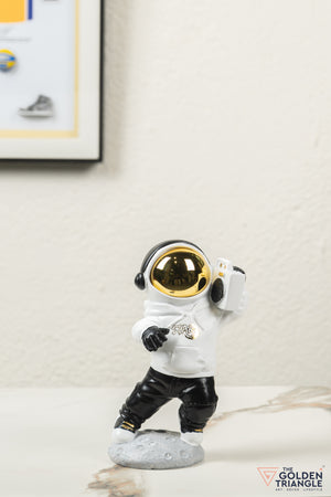 Jetsons - Astronaut with Boombox - White
