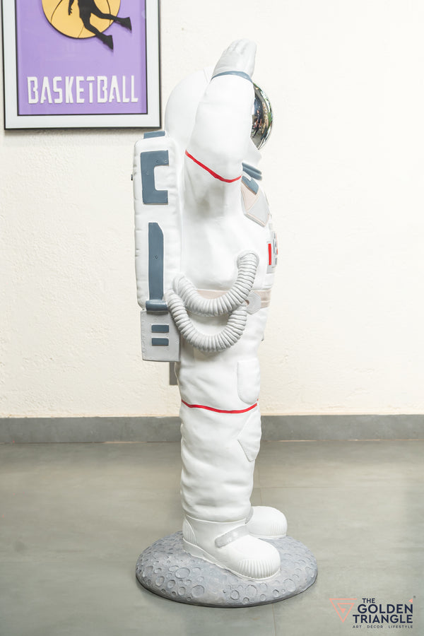 4.3Ft Astronaut Artefact Waving