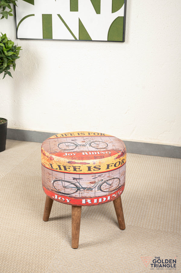 Retro Pouffe with Wooden Legs - Cycle