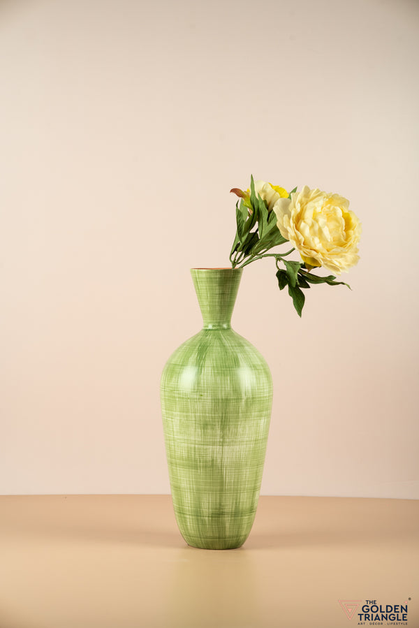 Minoro Ceramic Vase