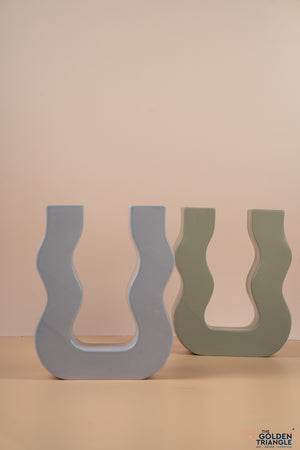 Curved U Vase - Lavender
