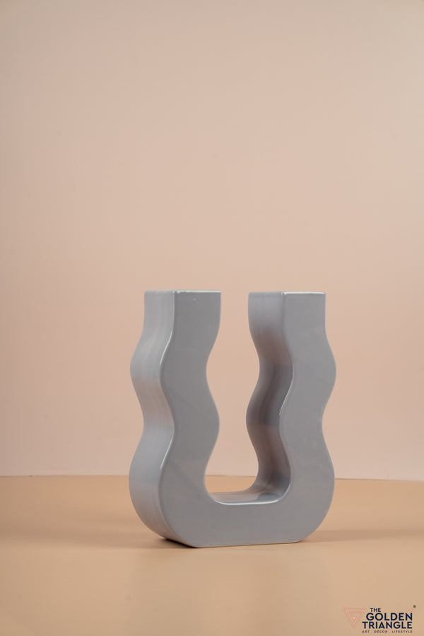 Curved U Vase - Lavender