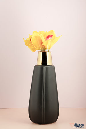 Botella Ceramic Vase