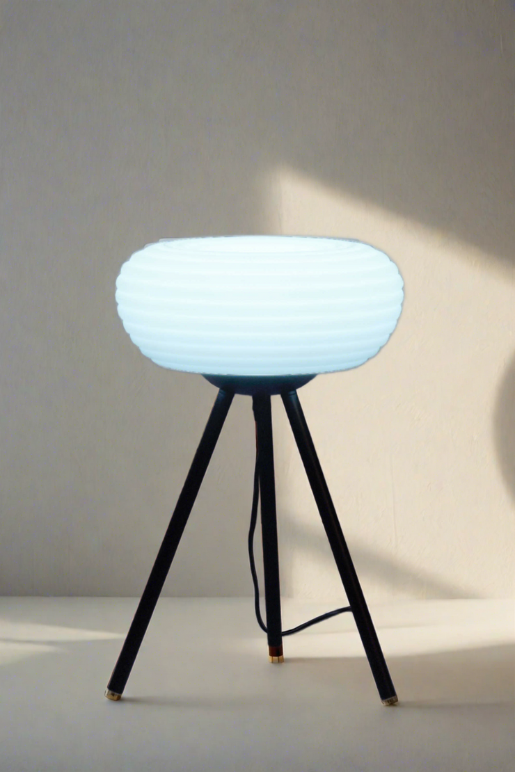 Elior Table Lamp