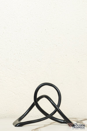 Novo Tabletop Abstract Knot - Black