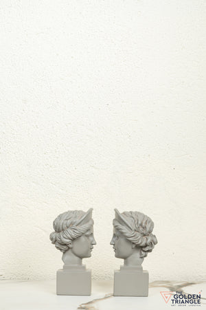 Cleopatra Bookend - Clay