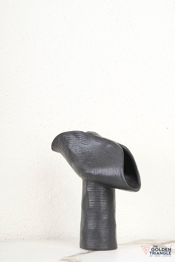 Nivella Ceramic Vase - Tall