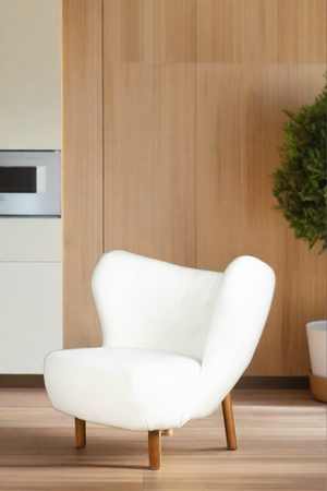 Petra Lounge Chair  -  White