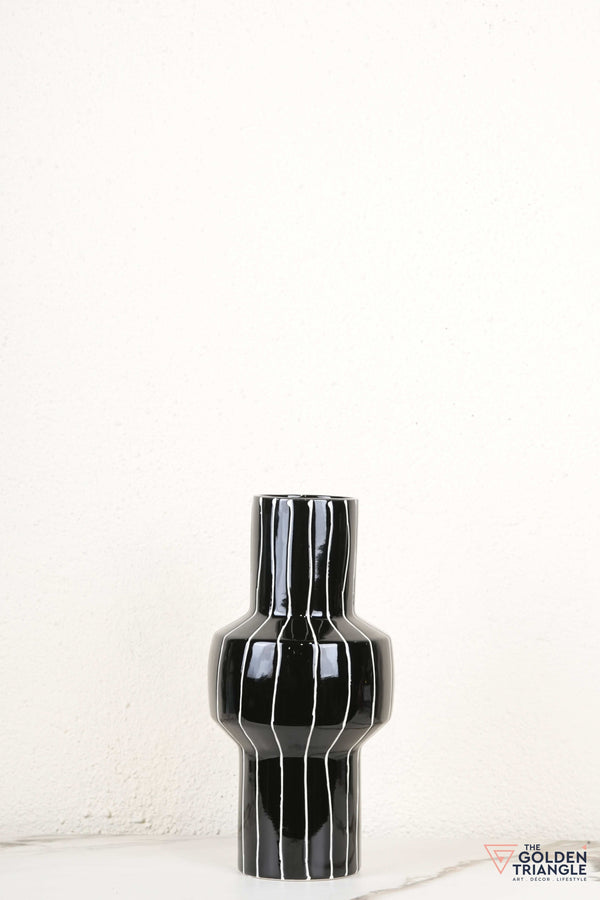 Ridge Ceramic Vase