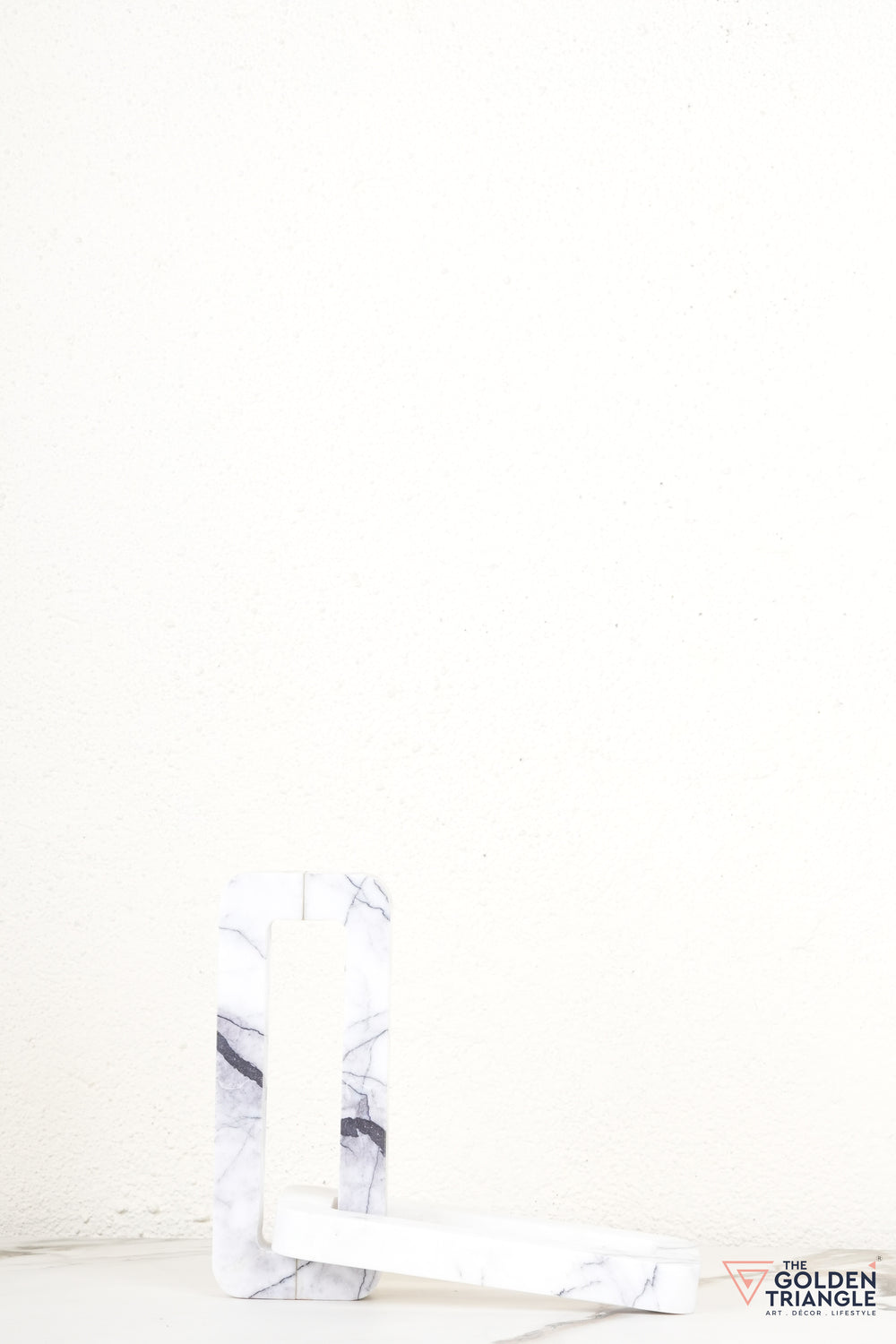 Glissa Marble Chain Tabletop Decor