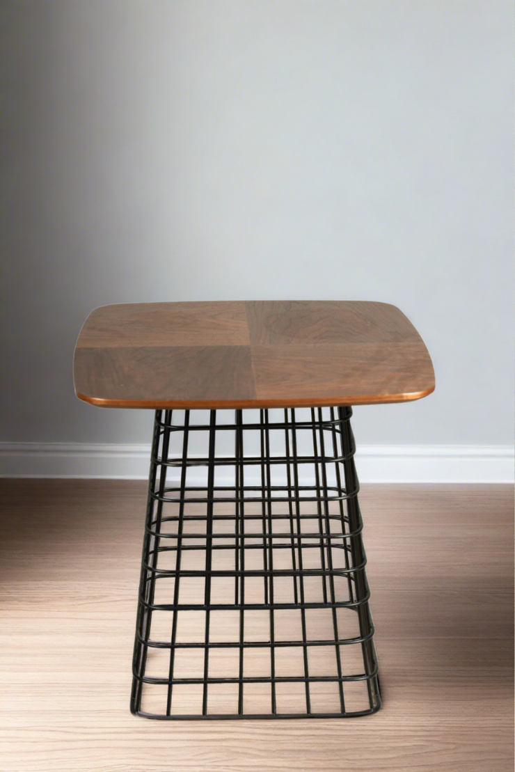 Cesta - Side Table