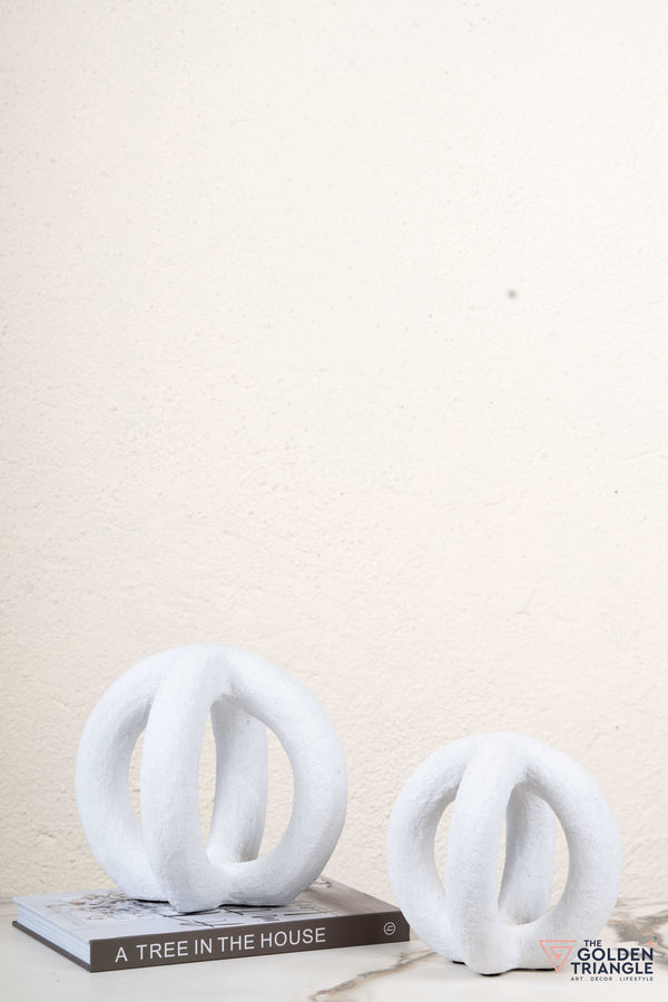 Serenis Knot Tabletop Artefact - White