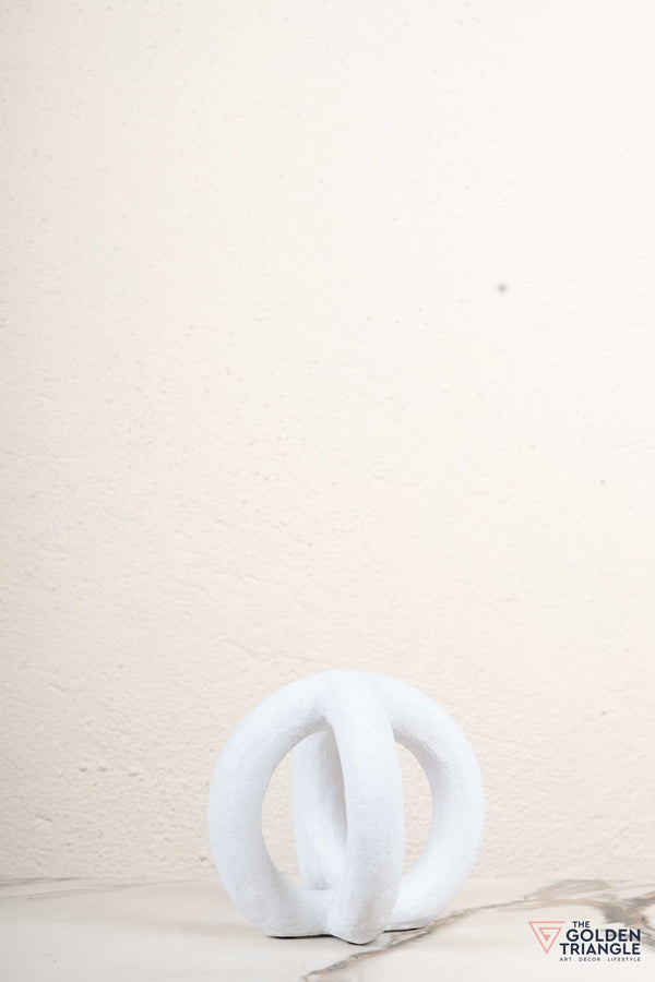Serenis Knot Tabletop Artefact - White