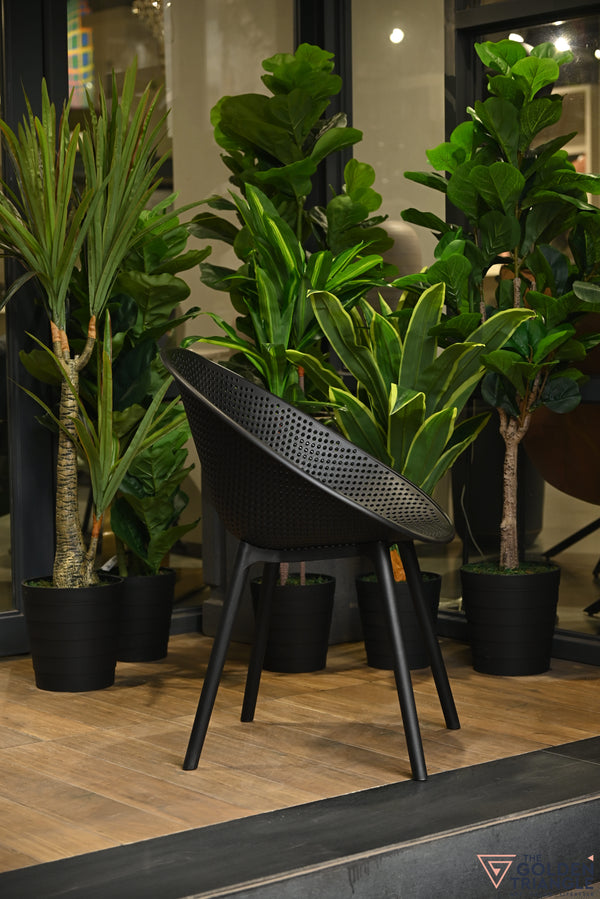 Novus Outdoor Chair - Black