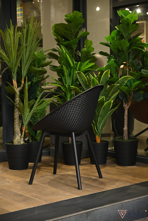 Novus Outdoor Chair - Black