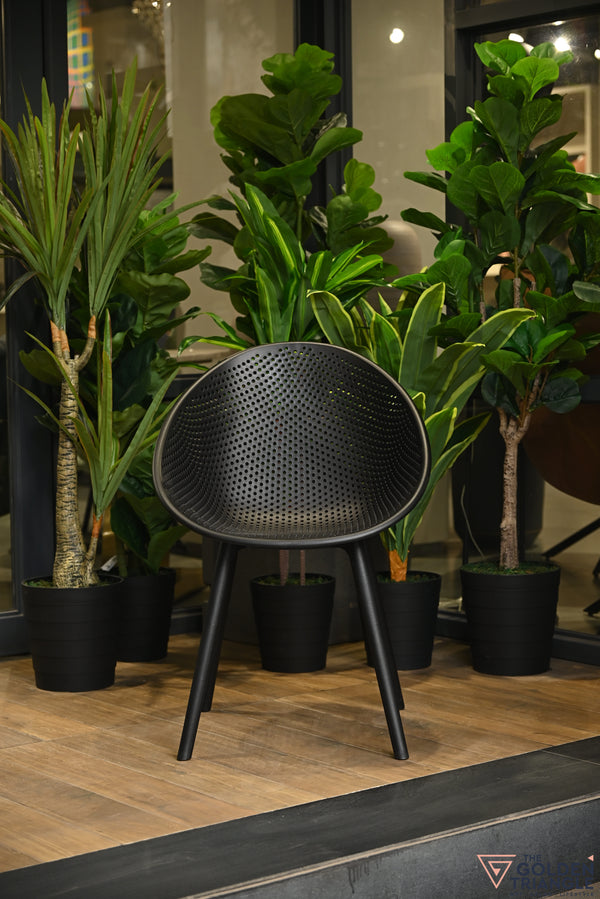 Novus Outdoor Chair - Black