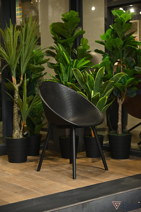 Novus Outdoor Chair - Black