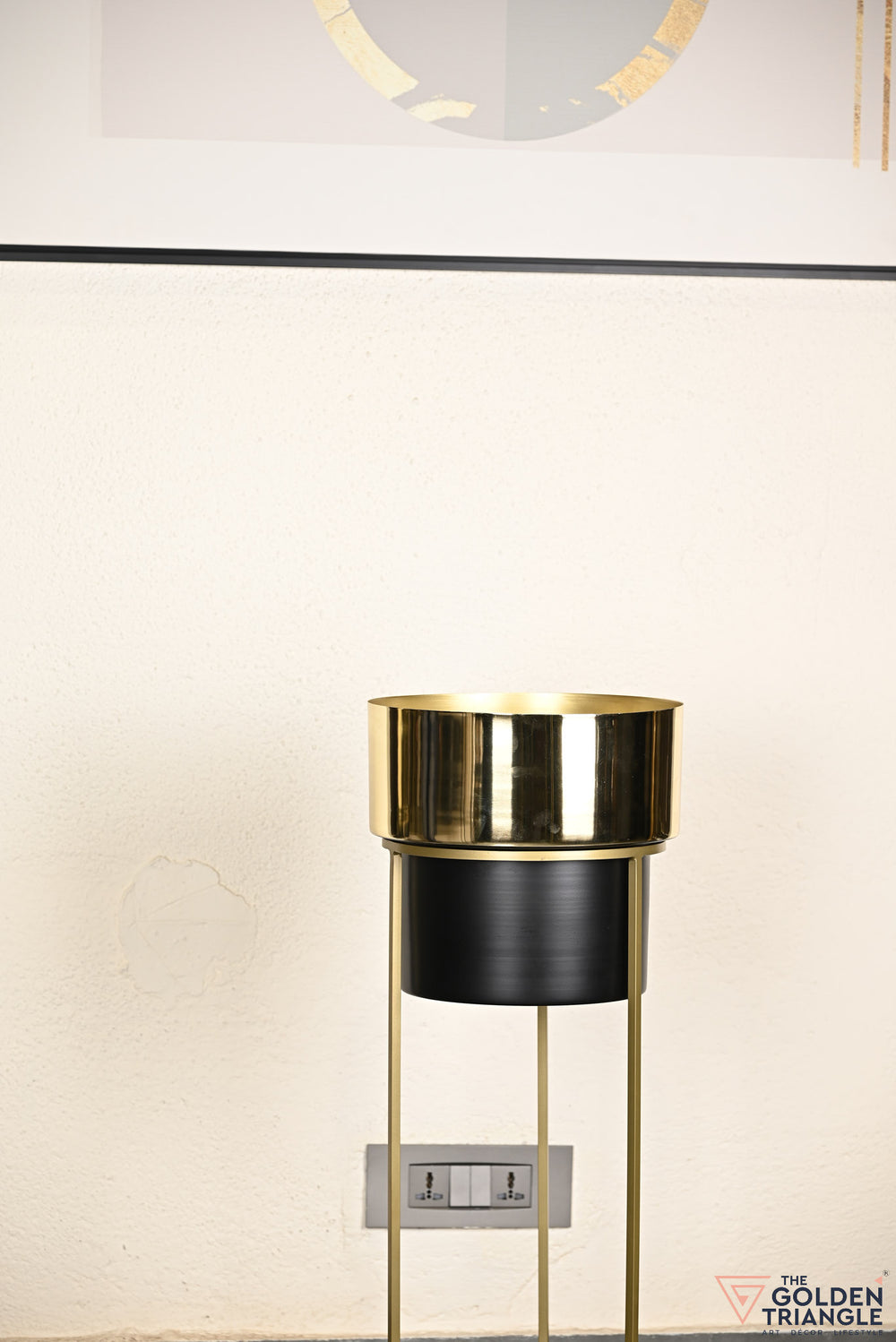 Arzola Metal Planter - Black & Gold