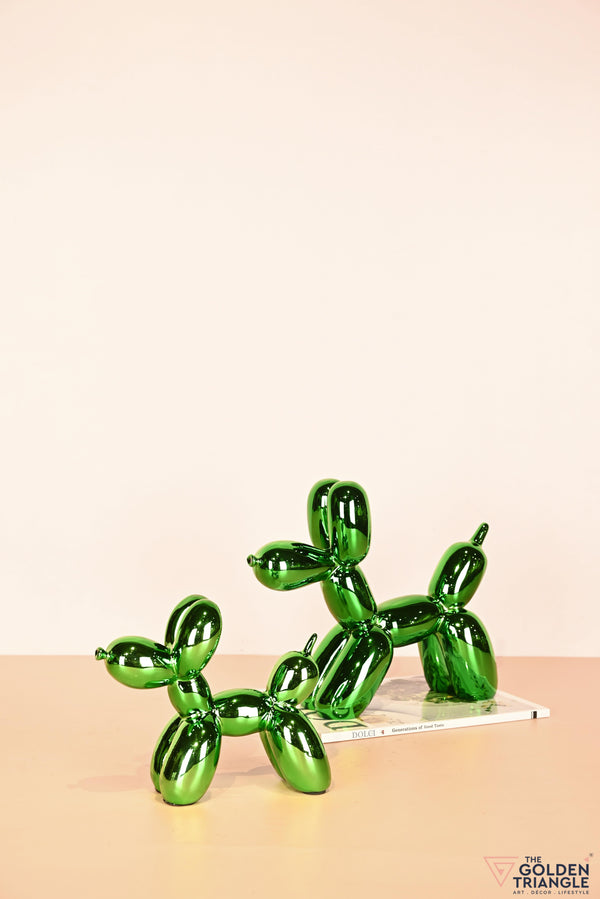 metallic balloon dog artefact - green
