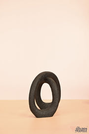Infinity Knot Tabletop Artefact - Black