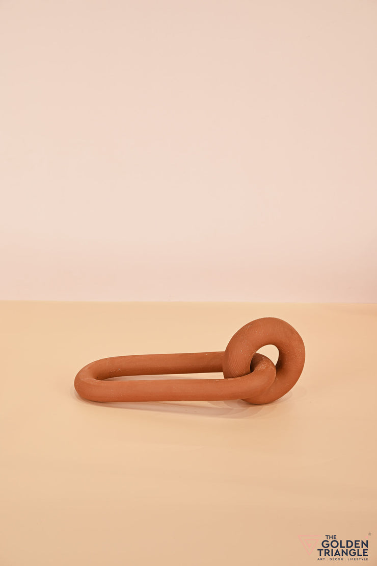 Entwine Tabletop Ceramic Chain Artefact - Rust