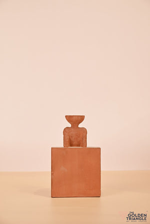 Weathered Wanderer Artefact - Standing - Rust