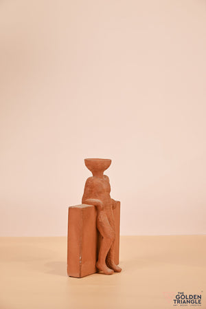 Weathered Wanderer Artefact - Standing - Rust