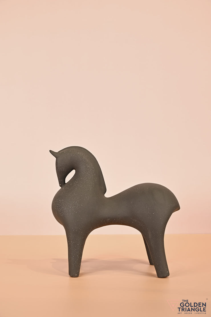 Equine Majesty Ceramic Horse - Black