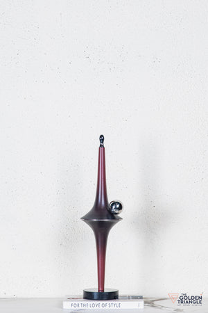 Vanta Abstract Sculpture
