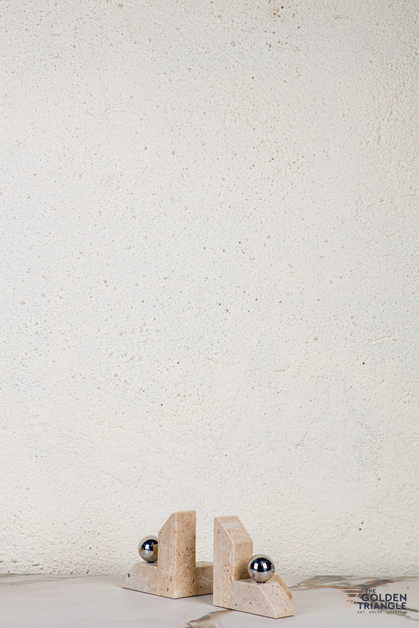 Quela Bookend