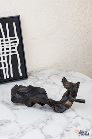 Amora Metal Abstract Decor - Black