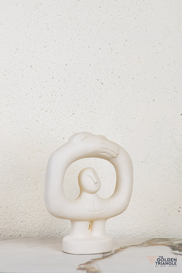 Evon Sculpture Tabletop Decor