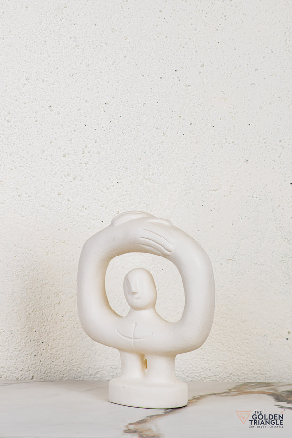 Evon Sculpture Tabletop Decor