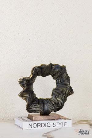 Drayk Abstract Sculpture