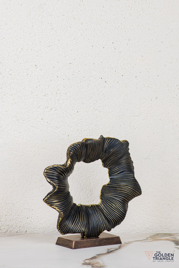 Drayk Abstract Sculpture