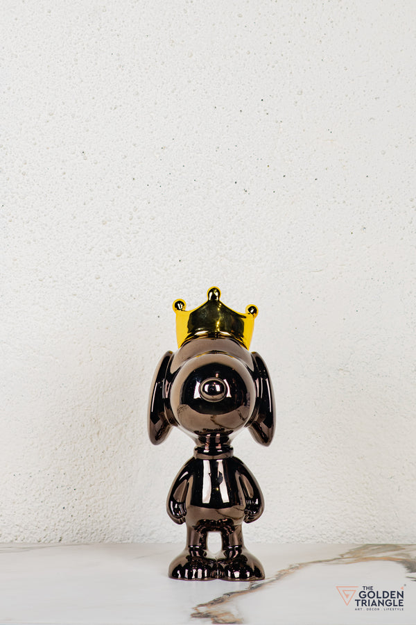 Beagle Wearing Crown