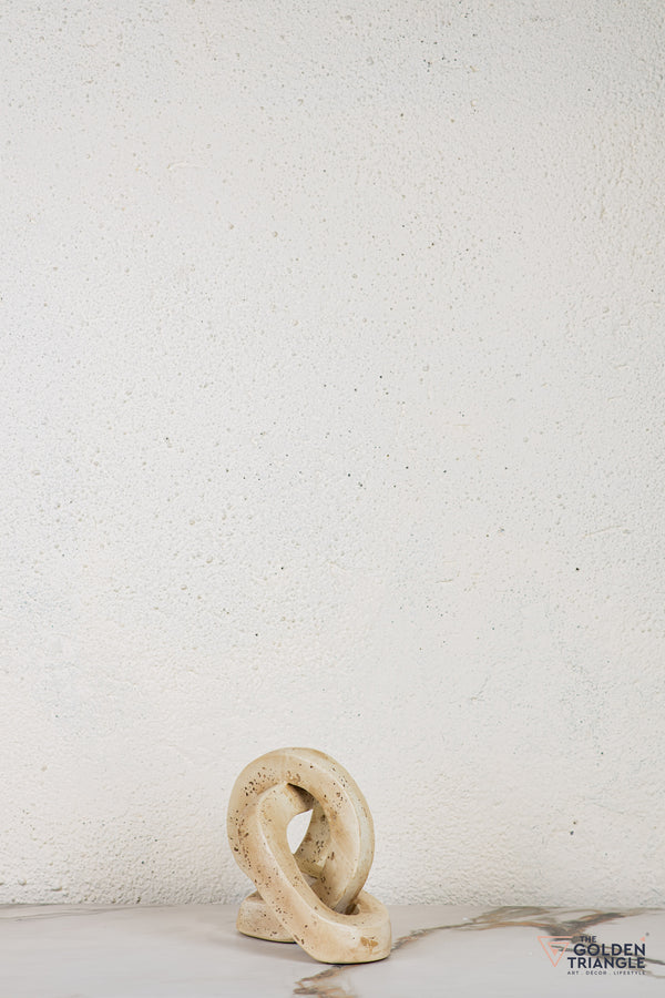 Ruvo Knot Table Top Decor