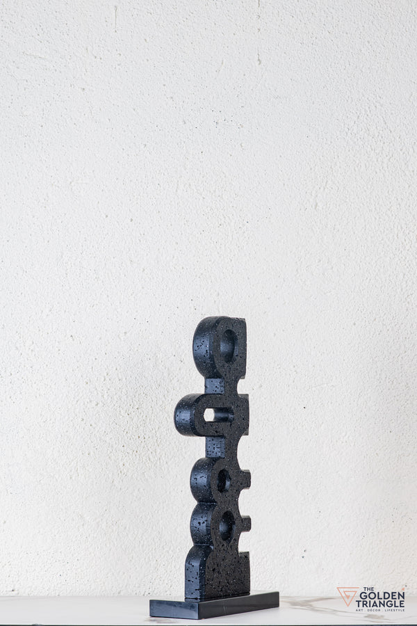Orra Abstract Sculpture - Black