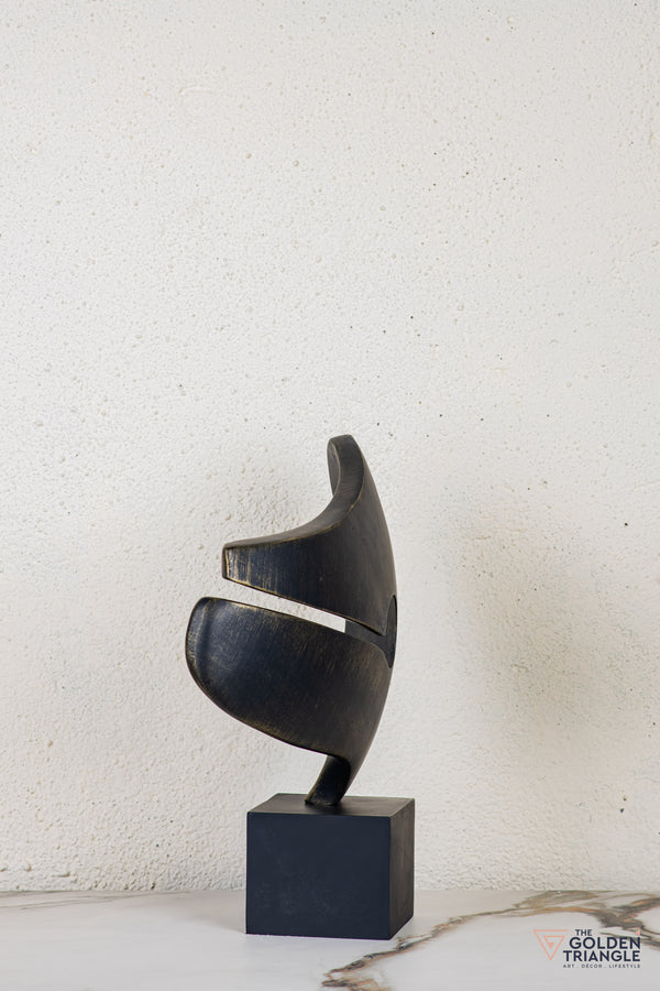 Elvo Abstract Sculpture
