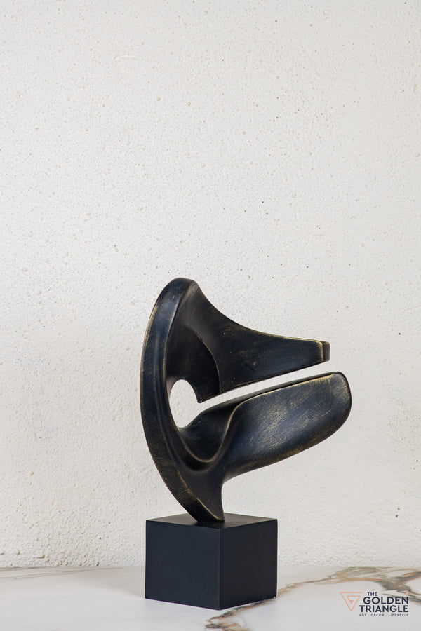 Elvo Abstract Sculpture