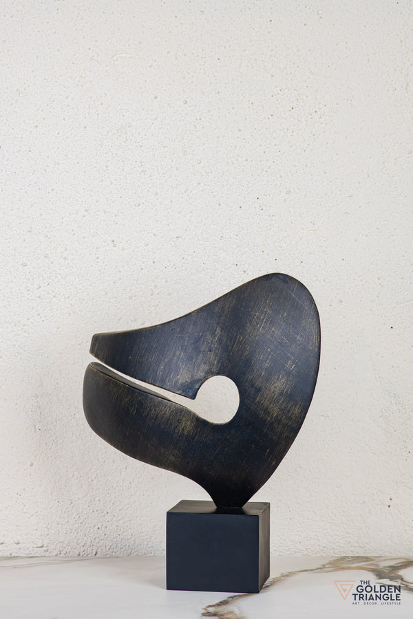 Elvo Abstract Sculpture