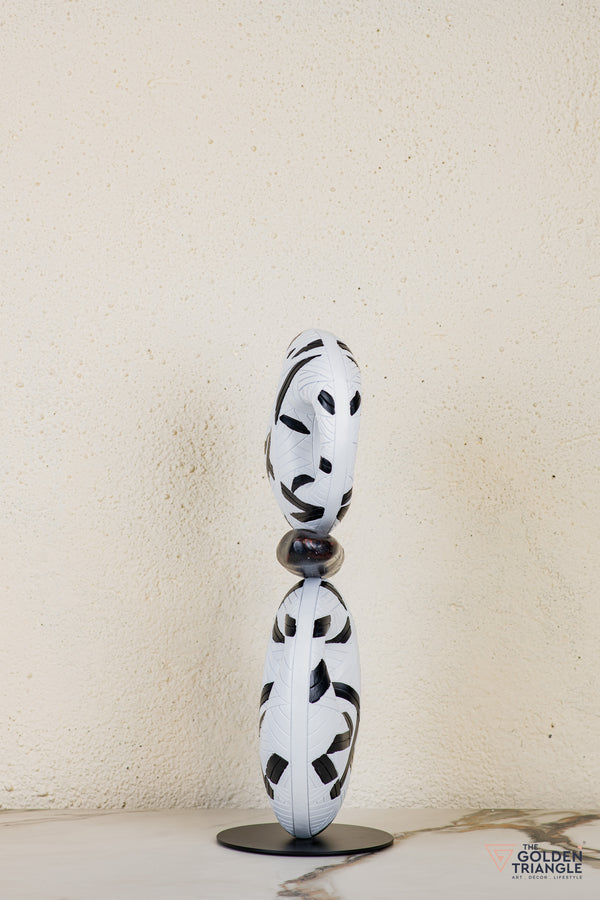 Ezro Abstract Sculpture