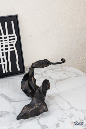 Amora Metal Abstract Decor - Black