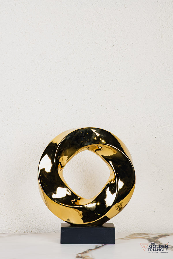 Riloq Abstract Sculpture